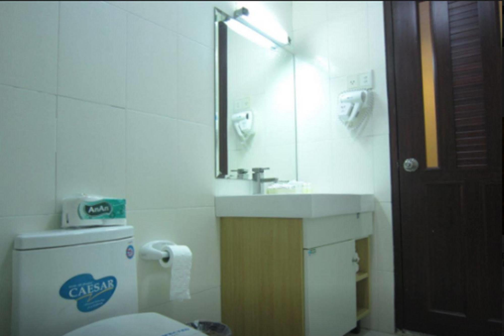 Song Anh Hotel 1 Ho Chi Minh City Exterior photo