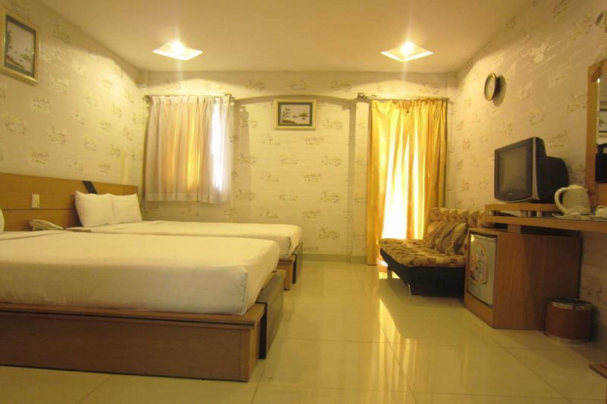 Song Anh Hotel 1 Ho Chi Minh City Exterior photo