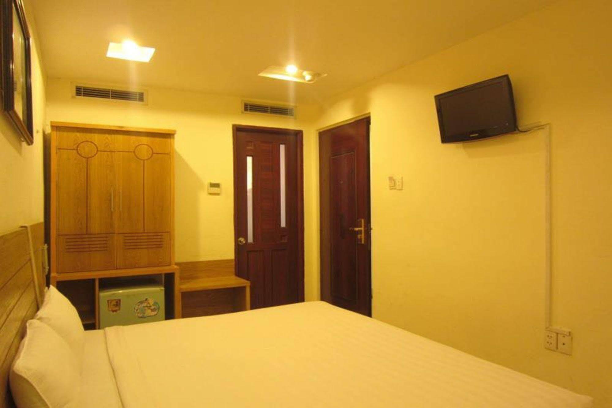 Song Anh Hotel 1 Ho Chi Minh City Exterior photo