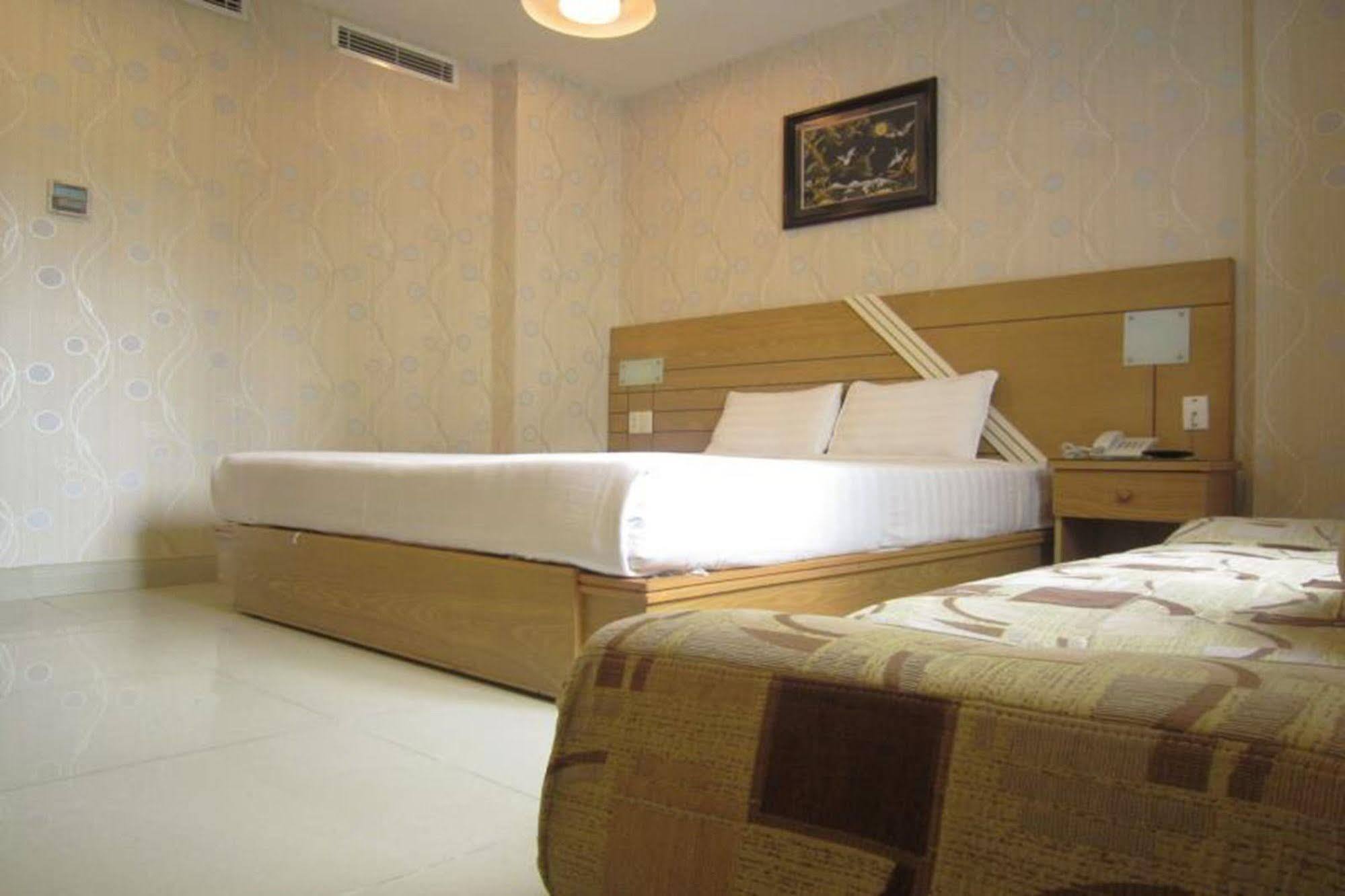 Song Anh Hotel 1 Ho Chi Minh City Exterior photo